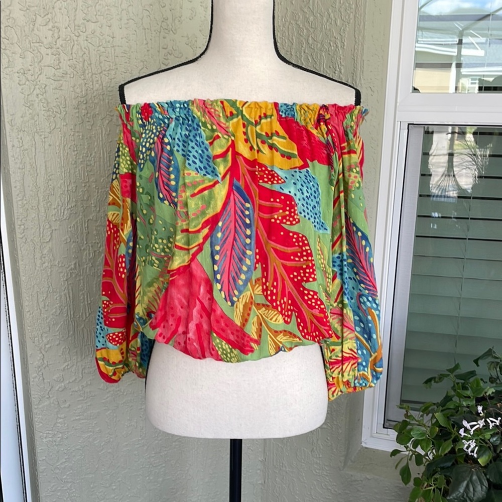 Christian Siriano Red and Green Off-Shoulder Crop Blouse